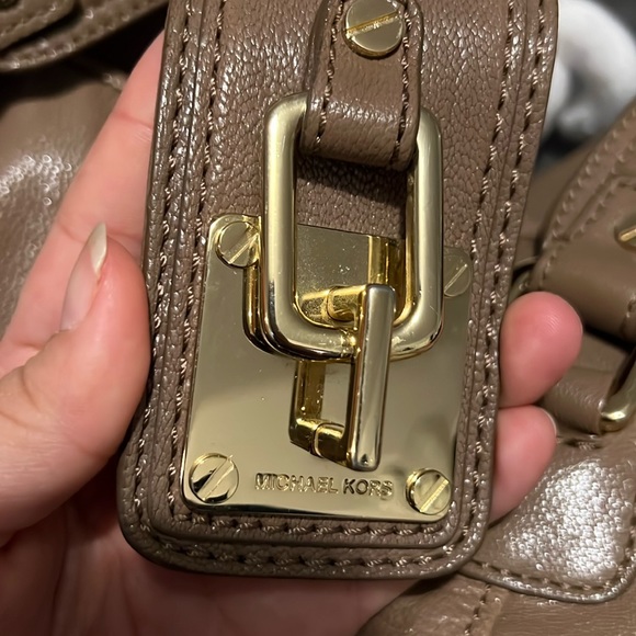 Michael Kors handbag - Picture 2 of 10
